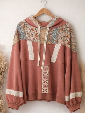 POL Oversized Floral Patchwork Dusty Rose Hoodie Sz M NWOT